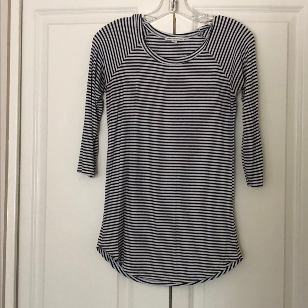 3/4 sleeve top